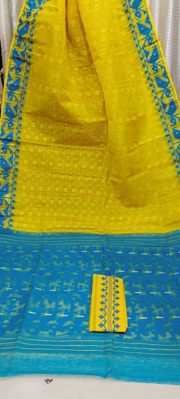SAMVITA Yellow Bengal Handloom Resham Jamdani Saree with Blouse Piece – A Masterpiece of Grace & Craft