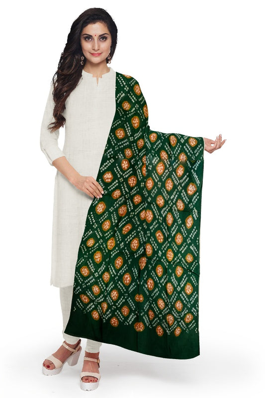 Green Cotton Bandhani Dupatta – A Timeless Tie-Dye Tradition in Pure Cotton